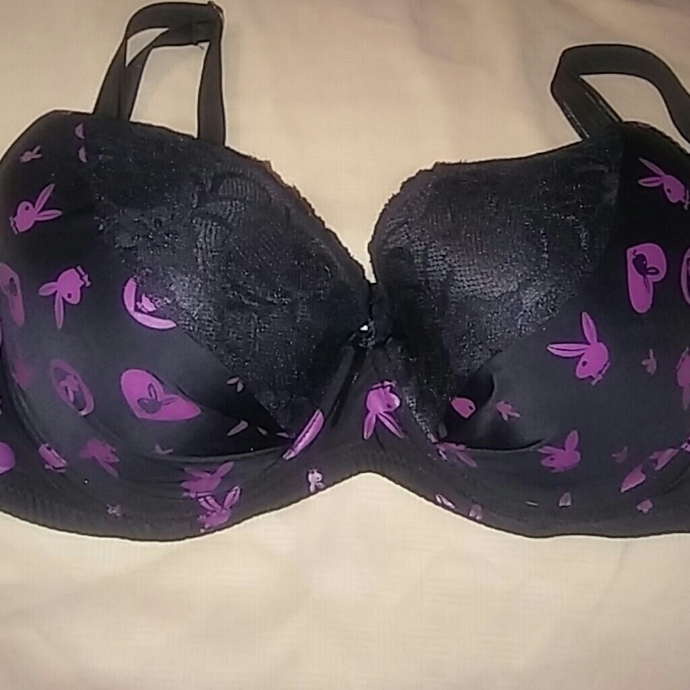 Qween 38DD Playboy Bunny Bra.